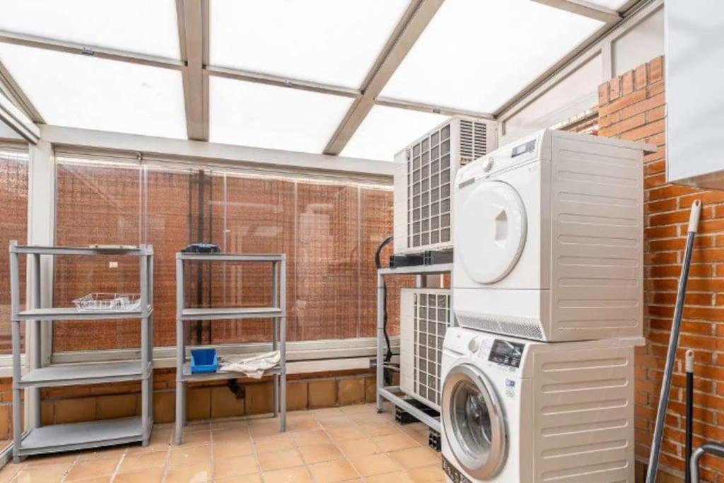Appartement Impresionante De 4 3 Banos Y 2 Plazas De Garaje *