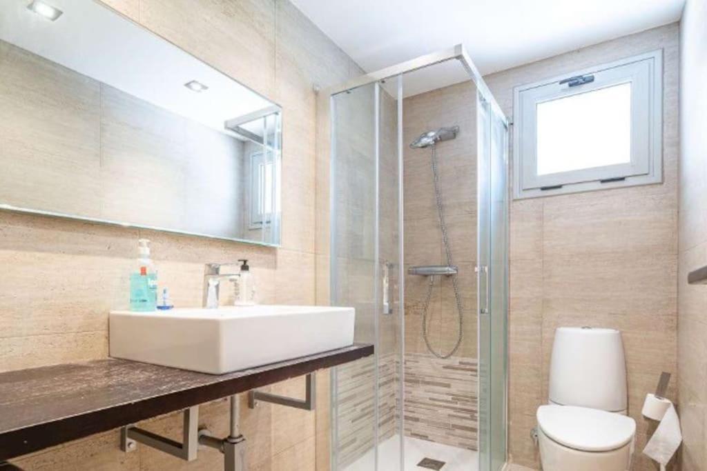 Impresionante De 4 3 Banos Y 2 Plazas De Garaje Appartement Madrid
